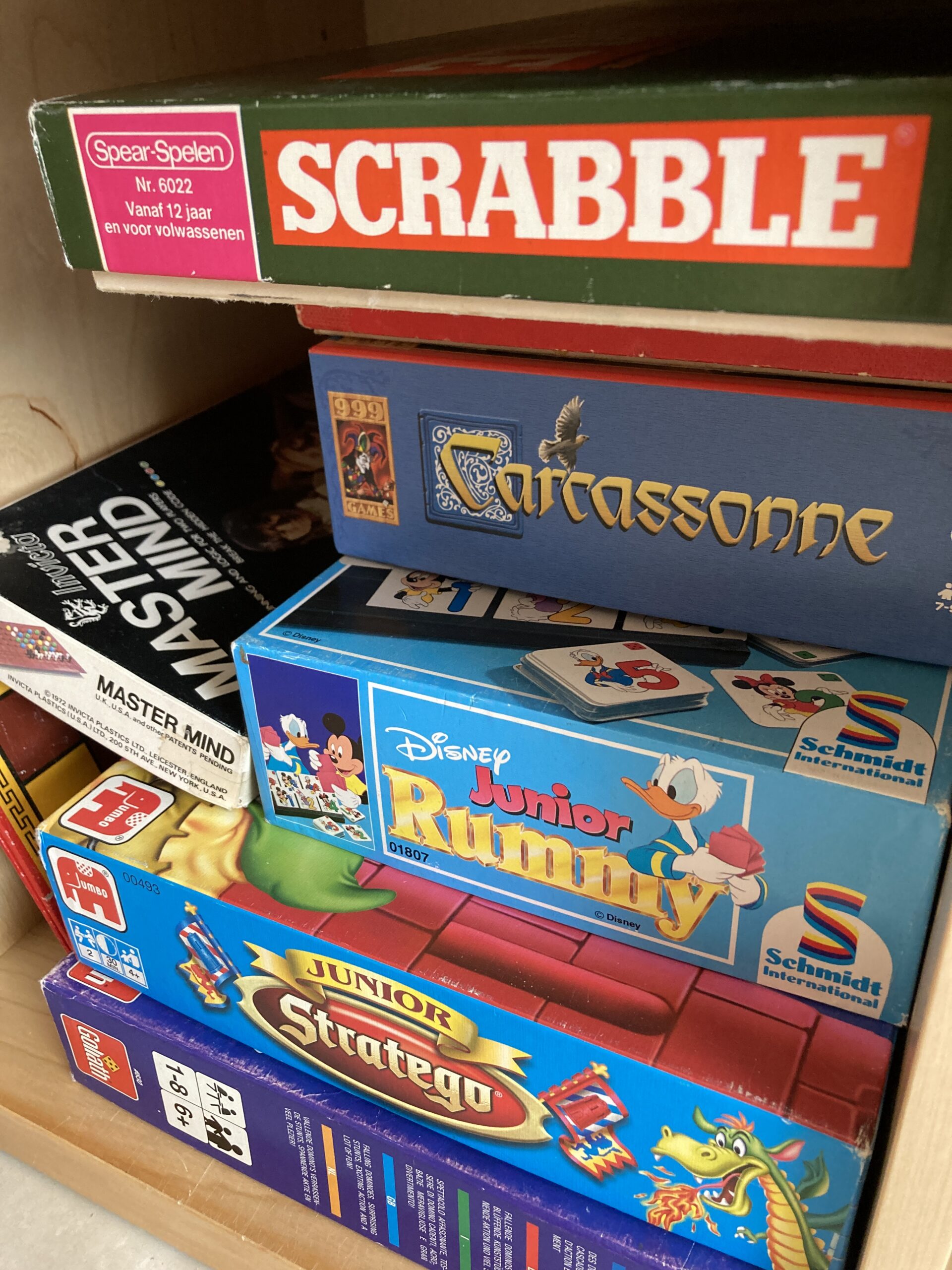 Tweedehands spelletjes verkoop in het Delleke (speeltuin)